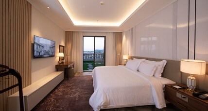 MerPerle Dalat Hotel Room Type - GARDEN GRAND SUITE