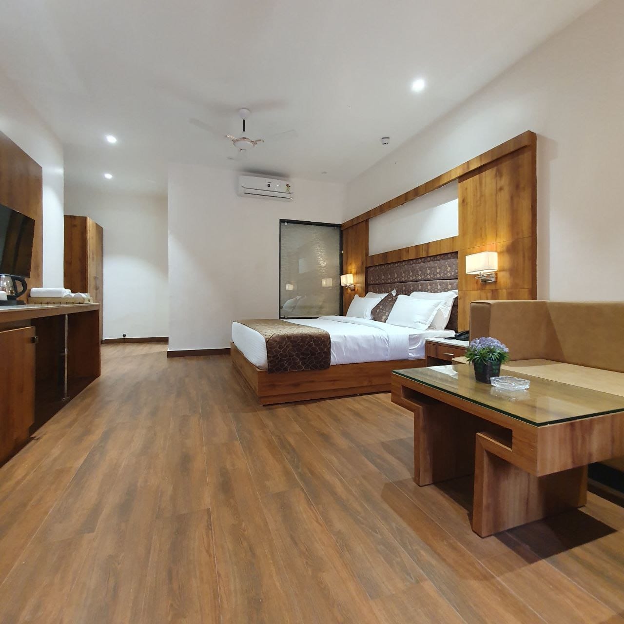 DALLAS BEACH RESORT GOA - Tap to explore photos