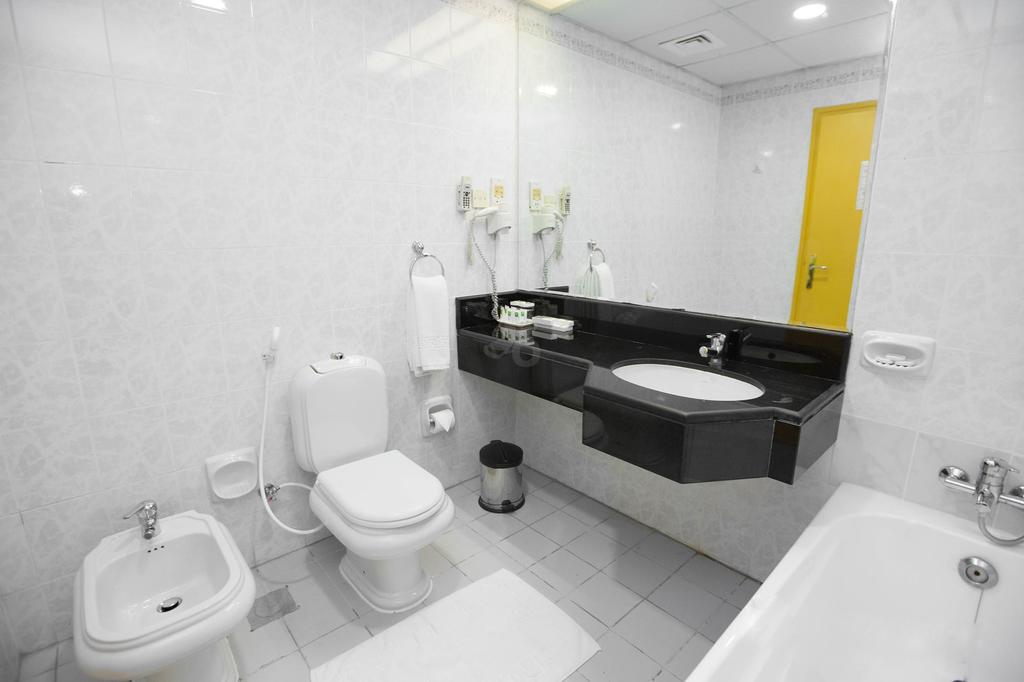 Comfort Inn Deira - Tap to explore photos