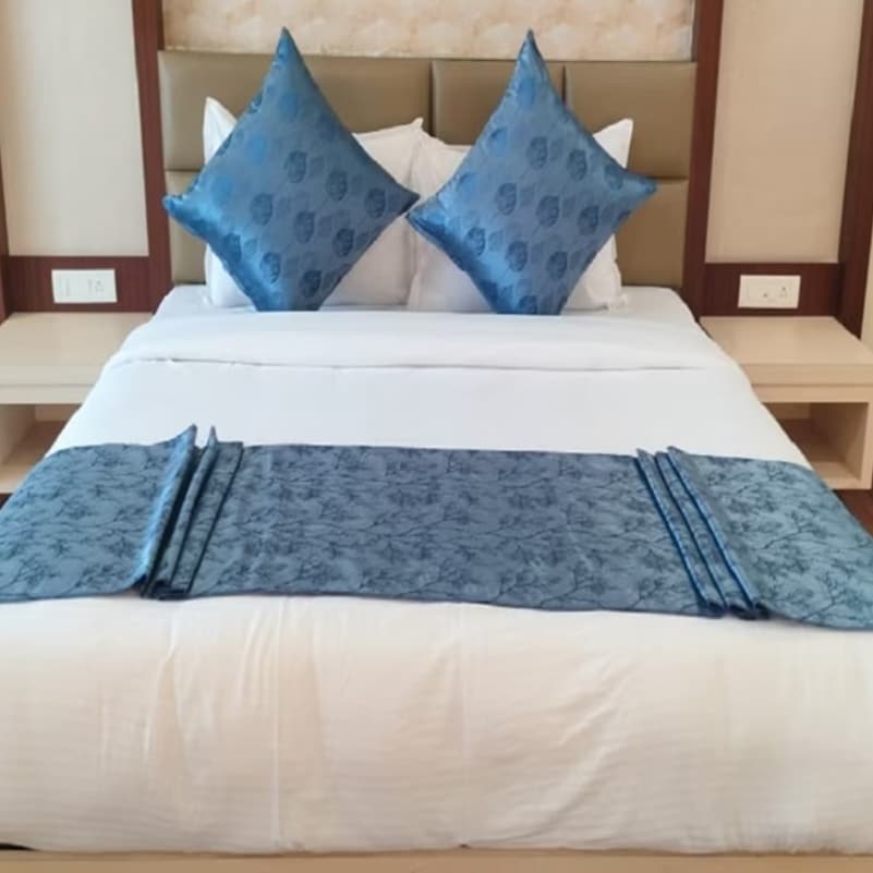 Hotel Swamiraj Chembur - Tap to explore photos