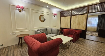 down town ladakh Room Type - premium suite