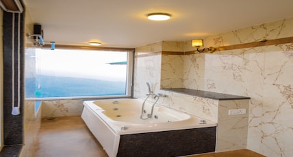 Rockford Resort Room Type - JUNIOR SUITE with Bathtub and Private Balcony Rockford Resort Room Type - JUNIOR SUITE with Bathtub and Private Balcony
