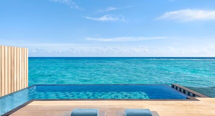 Hilton Maldives Amingiri Resort & Spa Room Type - 1BR OVERWATER POOL VILLA