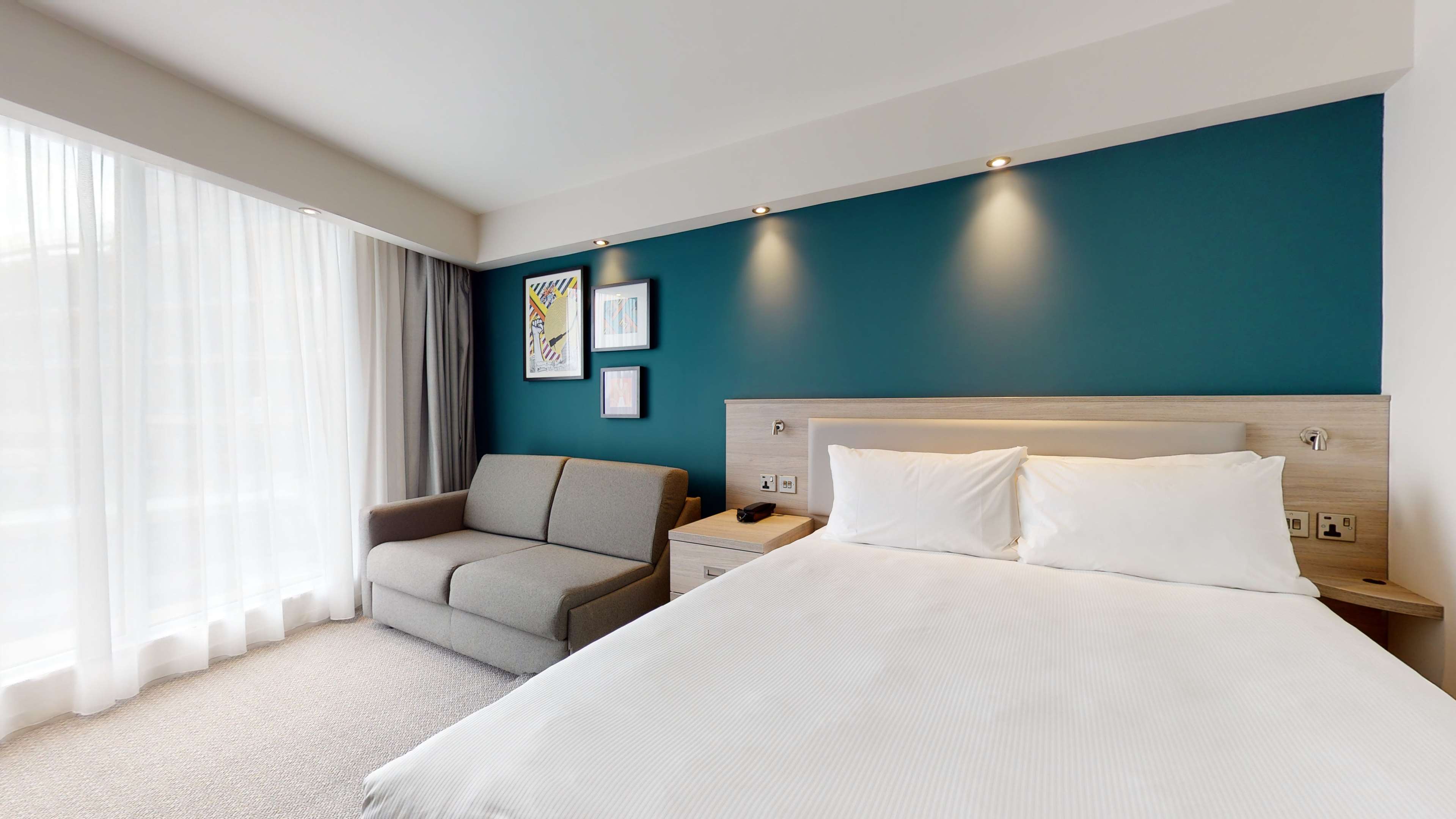 Hampton by Hilton Manchester Northern Quarter - Tap to explore photos