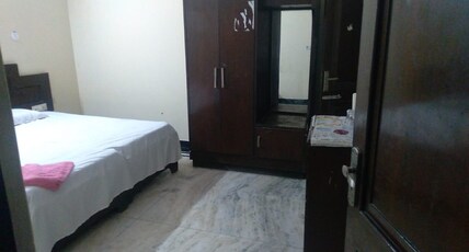 Hotel Maharaja Palace Room Type - NON AC Triple Bed