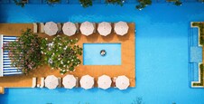 The Old Phuket - Karon Beach Resort