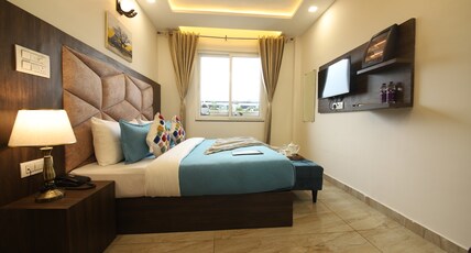 Perfectstayz Value Dhruv Nanda at Harkipauri road with Free Parking Room Type - Executive room with Free Parking