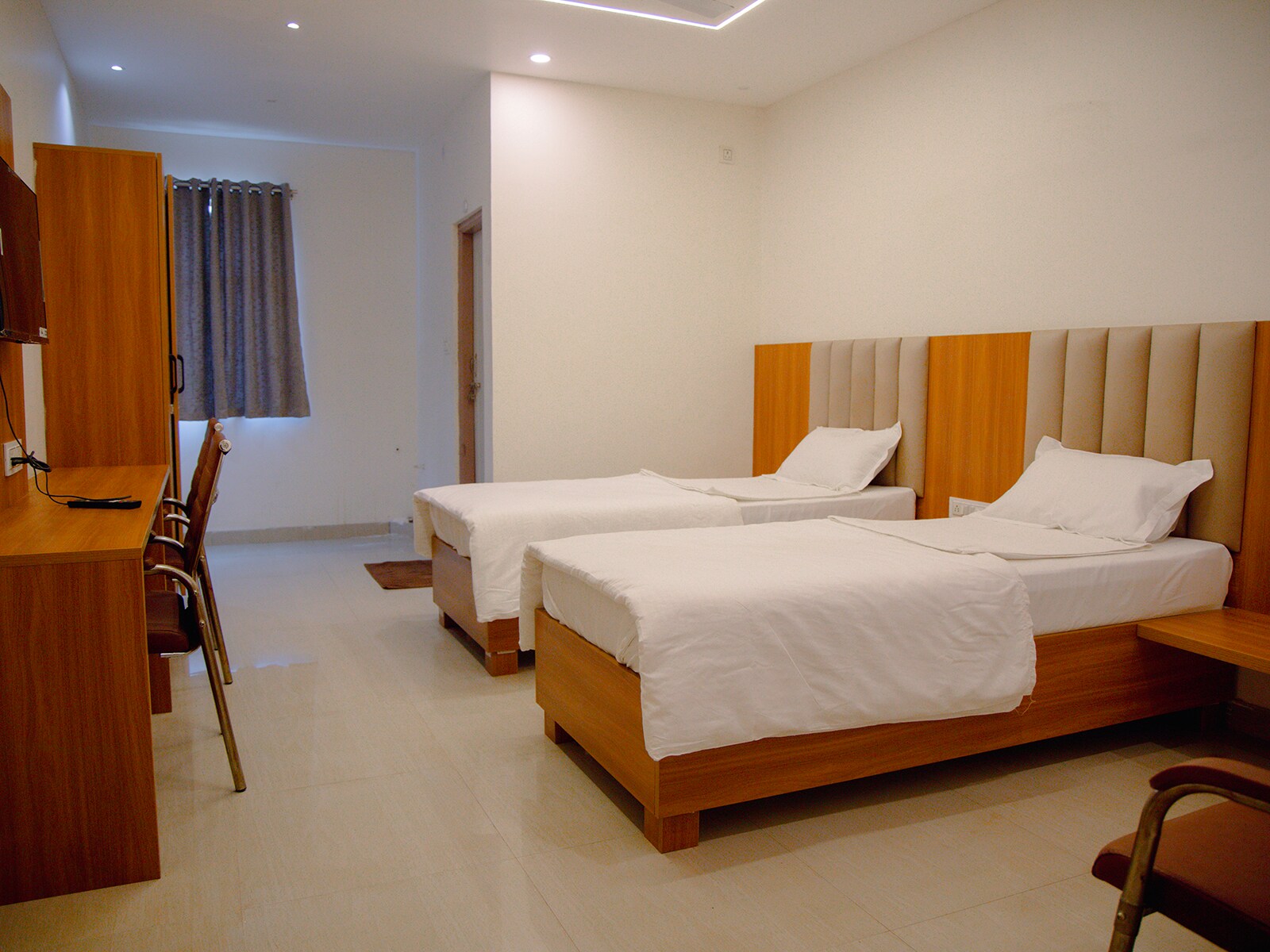 Hotel Venkteshwar - Tap to explore photos