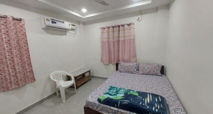 SRINIVASA RESIDENCY Room Type - Room No 105