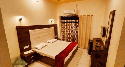 STAY-INN HOTEL & RESORT Room Type - CORPORAT DELUXE AC