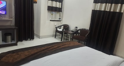 Hotel soni international Room Type - Deluxe Room