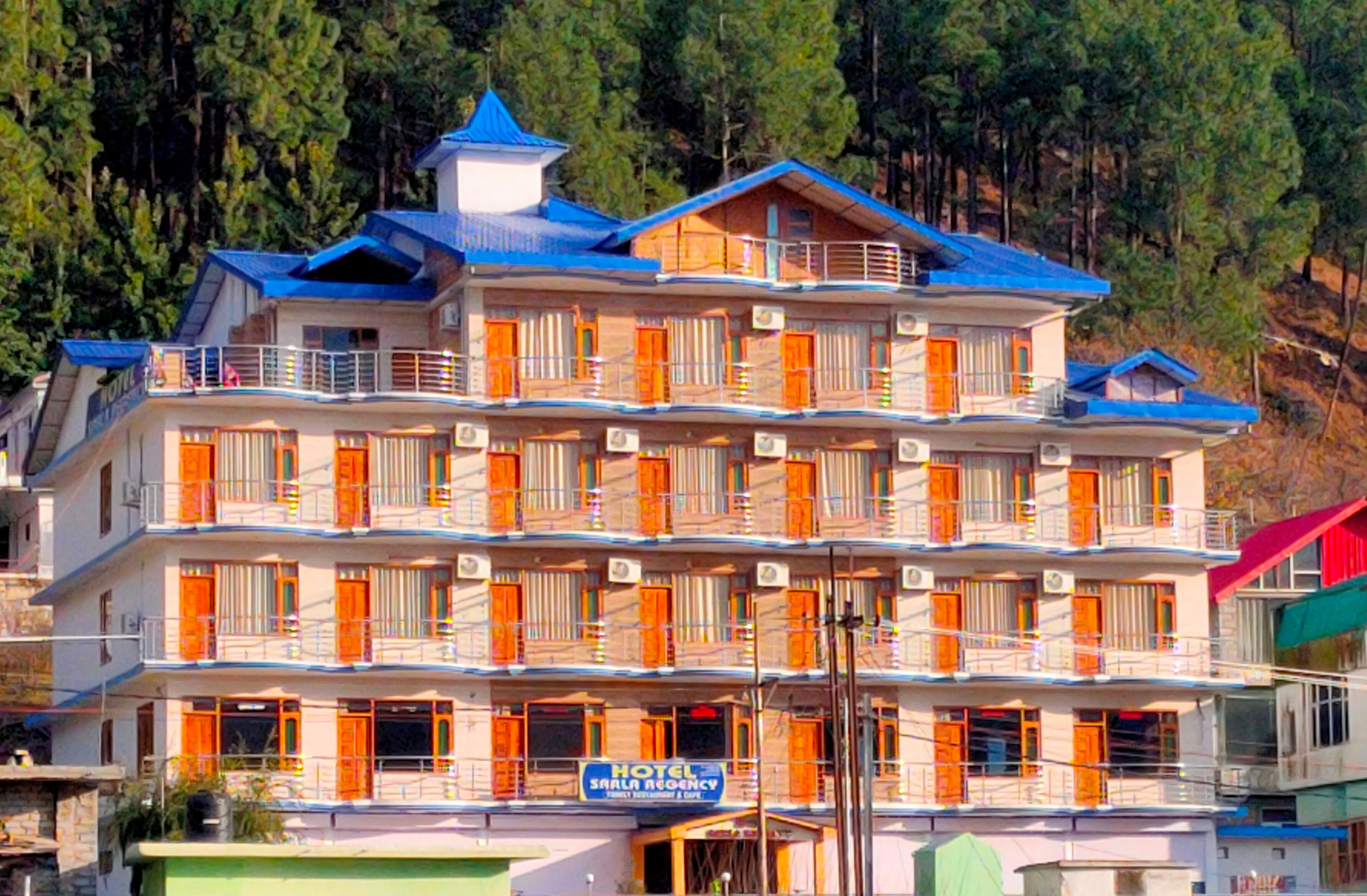 HOTEL SARLA REGENCY - Tap to explore photos