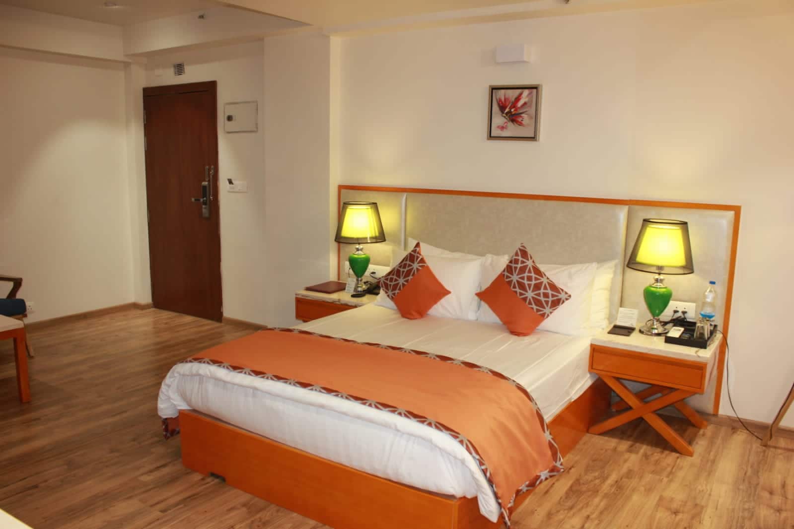 Dolphin Hotel - Tap to explore photos