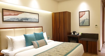 Geeta Sarovar Portico, Panipat Room Type - Deluxe Double Or Twin Room Geeta Sarovar Portico, Panipat Room Type - Deluxe Double Or Twin Room