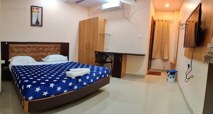 Hotel Pragati Room Type - Classic Deluxe Room