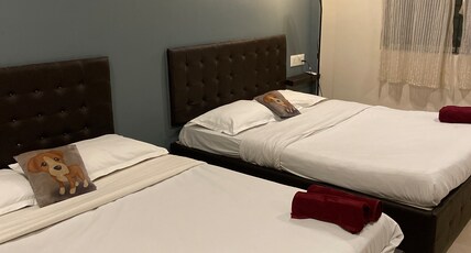 Max lodge Room Type - CLUB ROOM AC