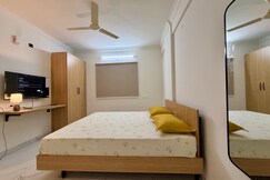 HomeSlice Sarjapur - Balcony Rooms