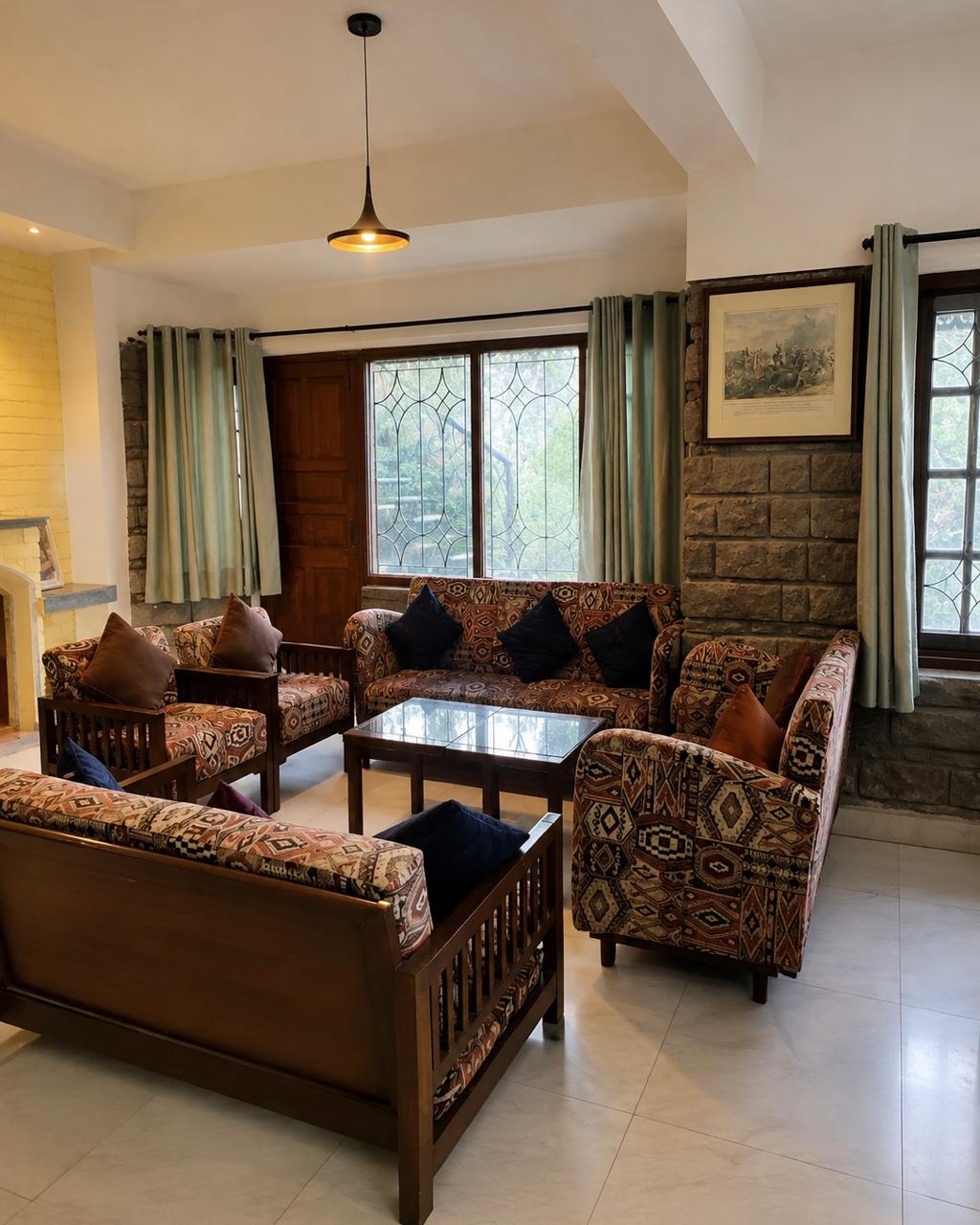 Scenic 3BHK Stay in Solan | Cloud House - Tap to explore photos