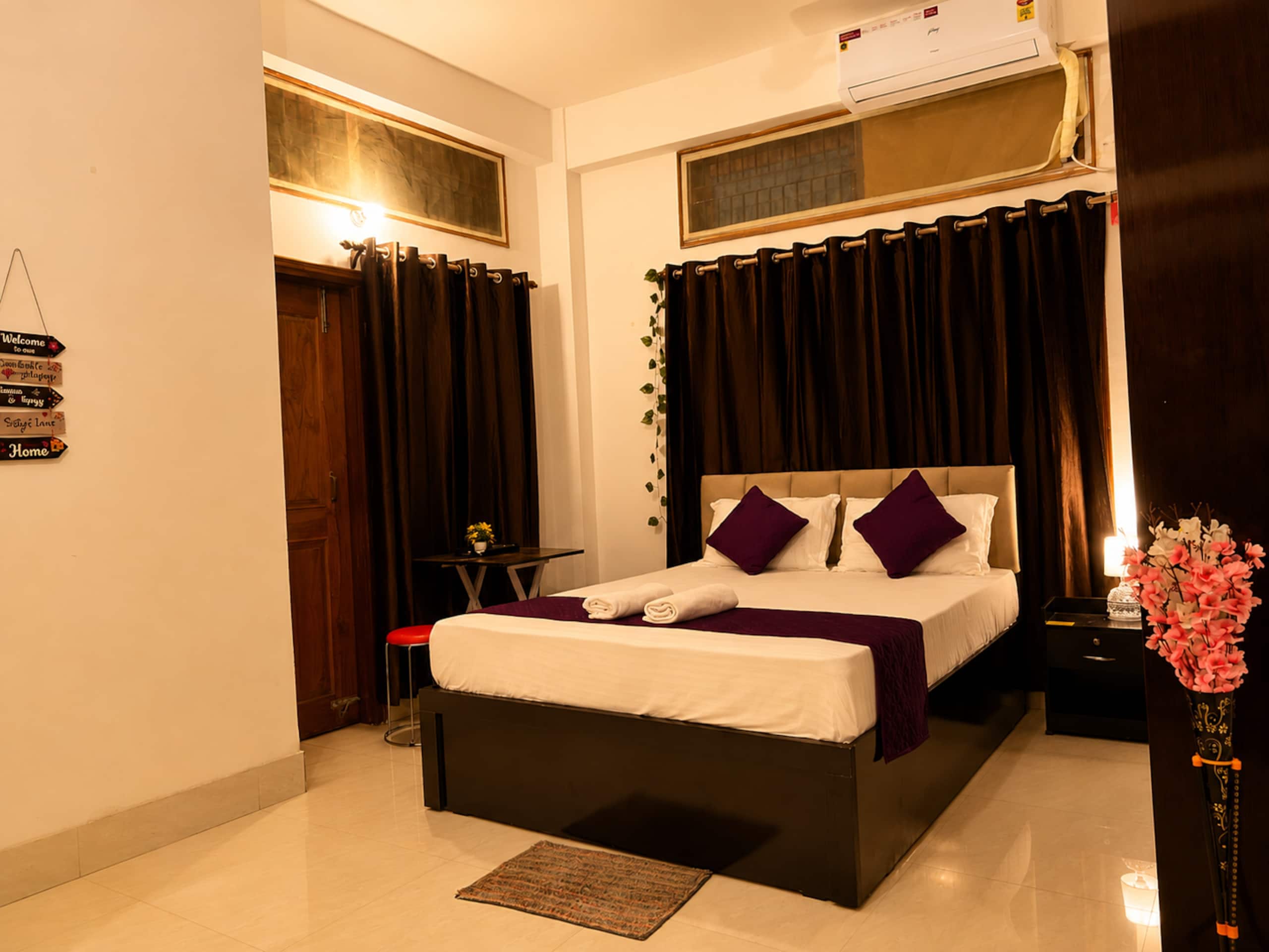 Premium couple friendly room & attached washroom - Tap to explore photos