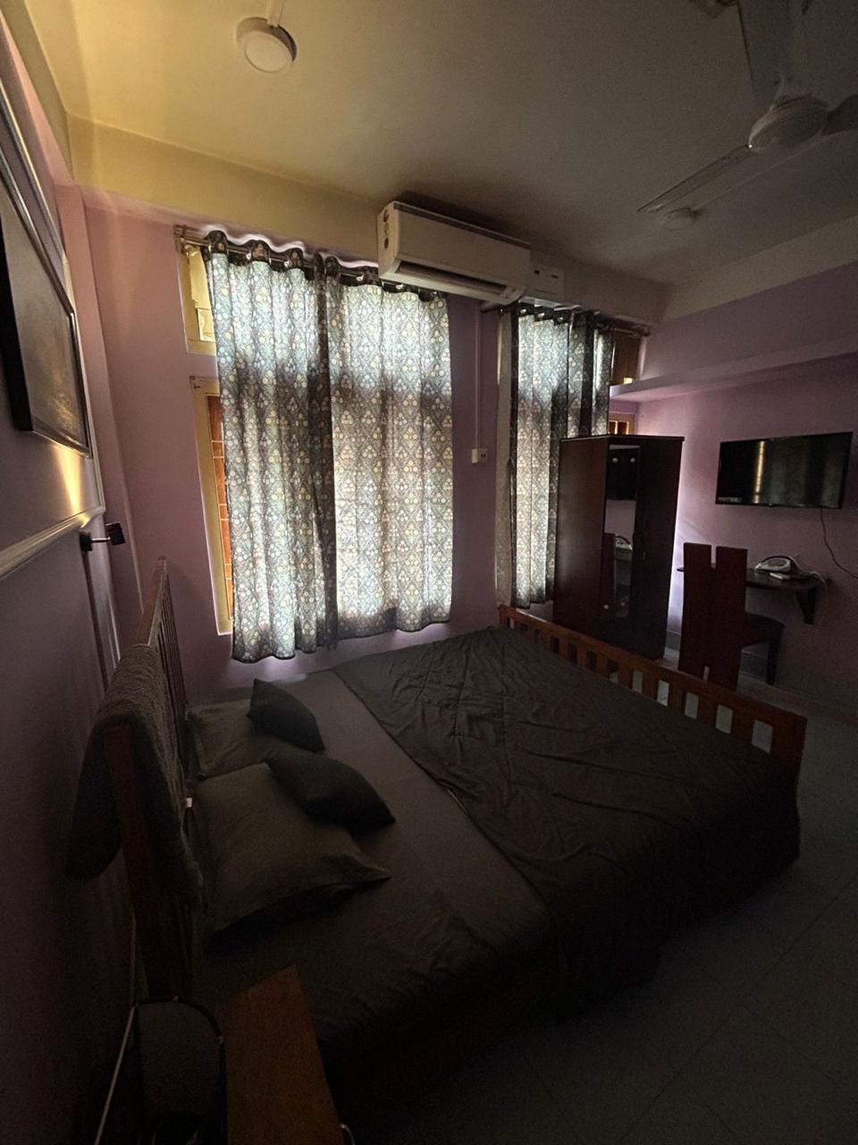 BimBans  A cozy little place - Tap to explore photos