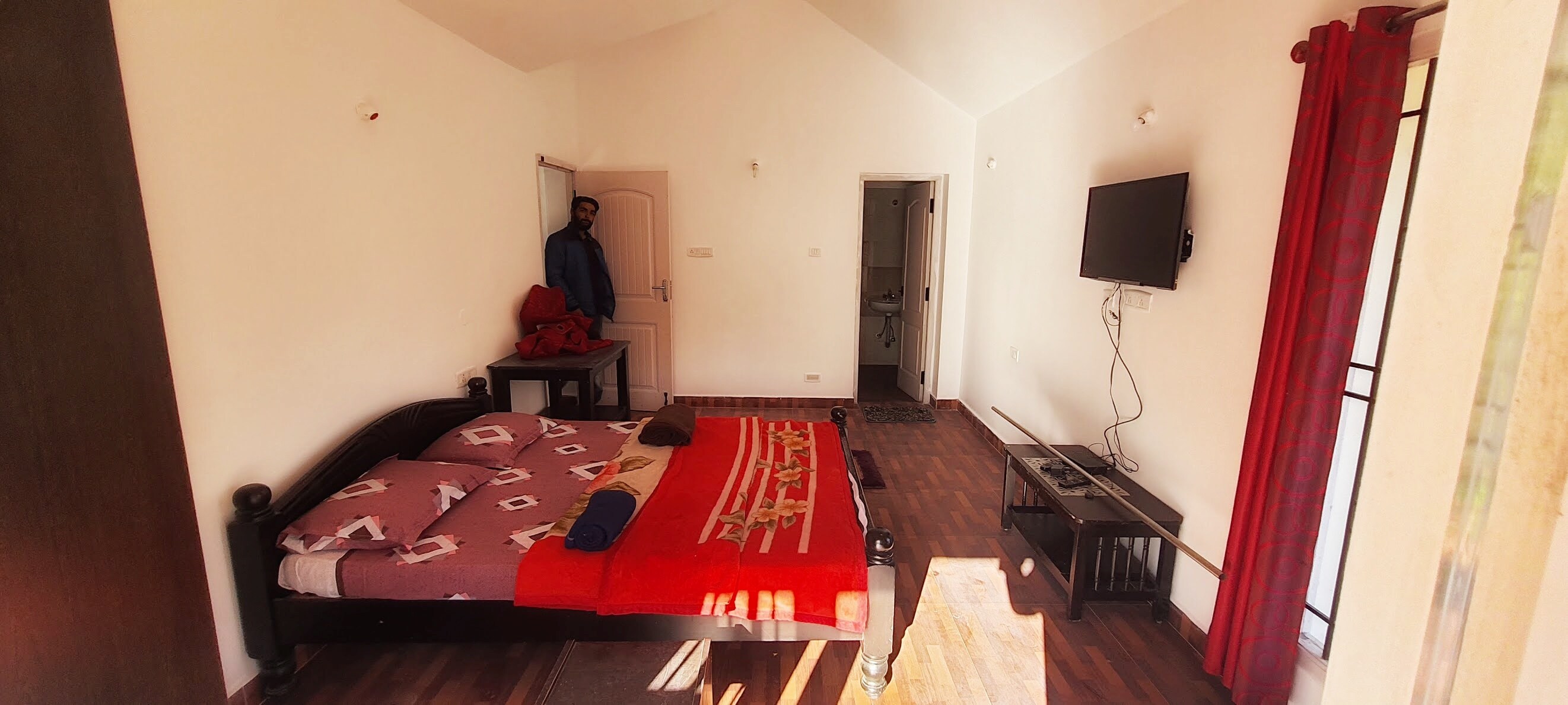Valley Haven | 4BHK Private Villa - Tap to explore photos