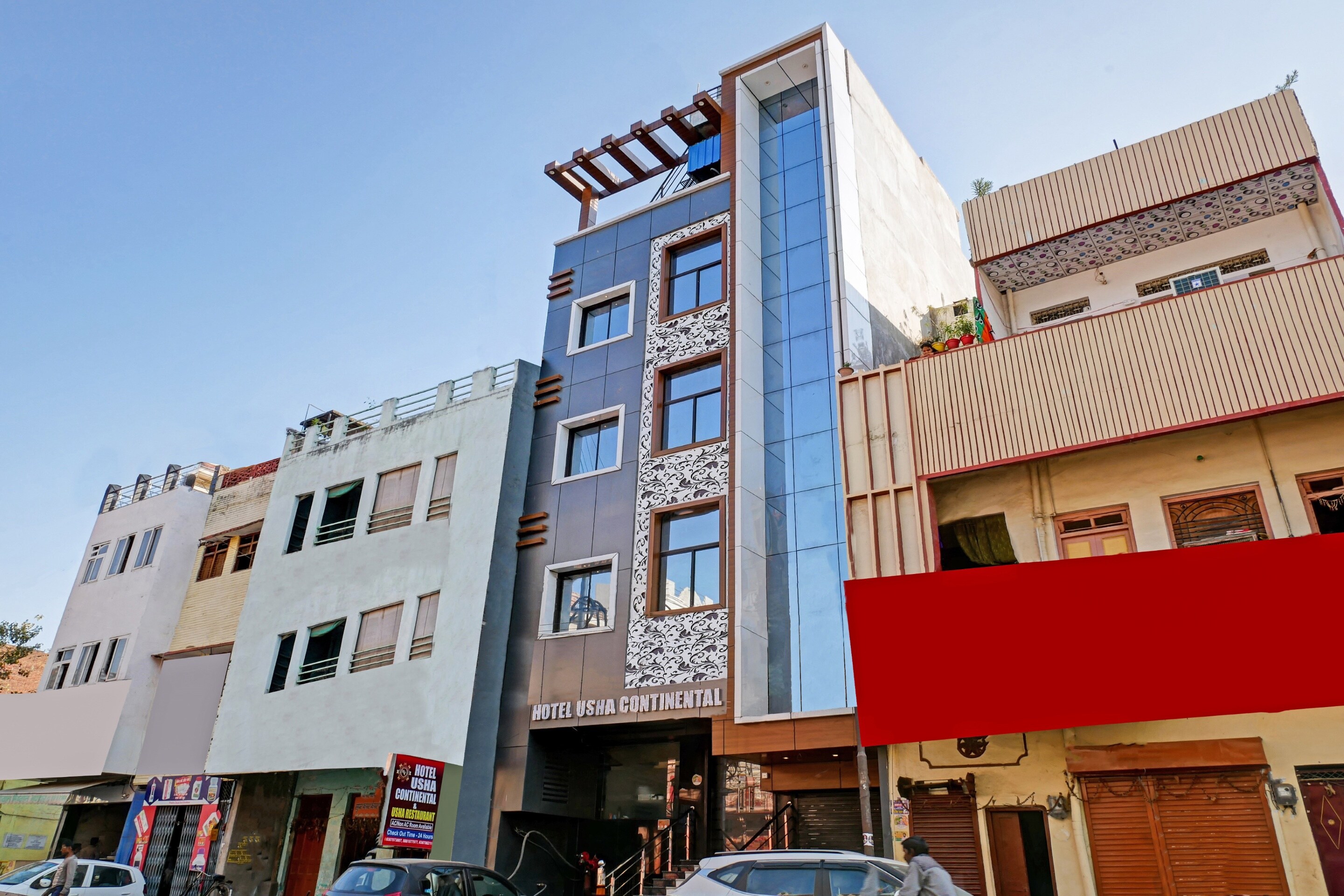 Flagship OYO sha Continental - Tap to explore photos