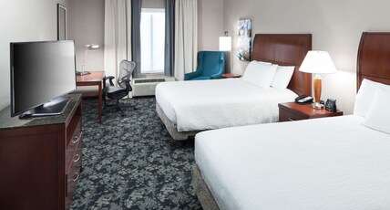 Hilton Garden Inn Frisco Room Type - 2QN MOB HEARING ACC W TUB