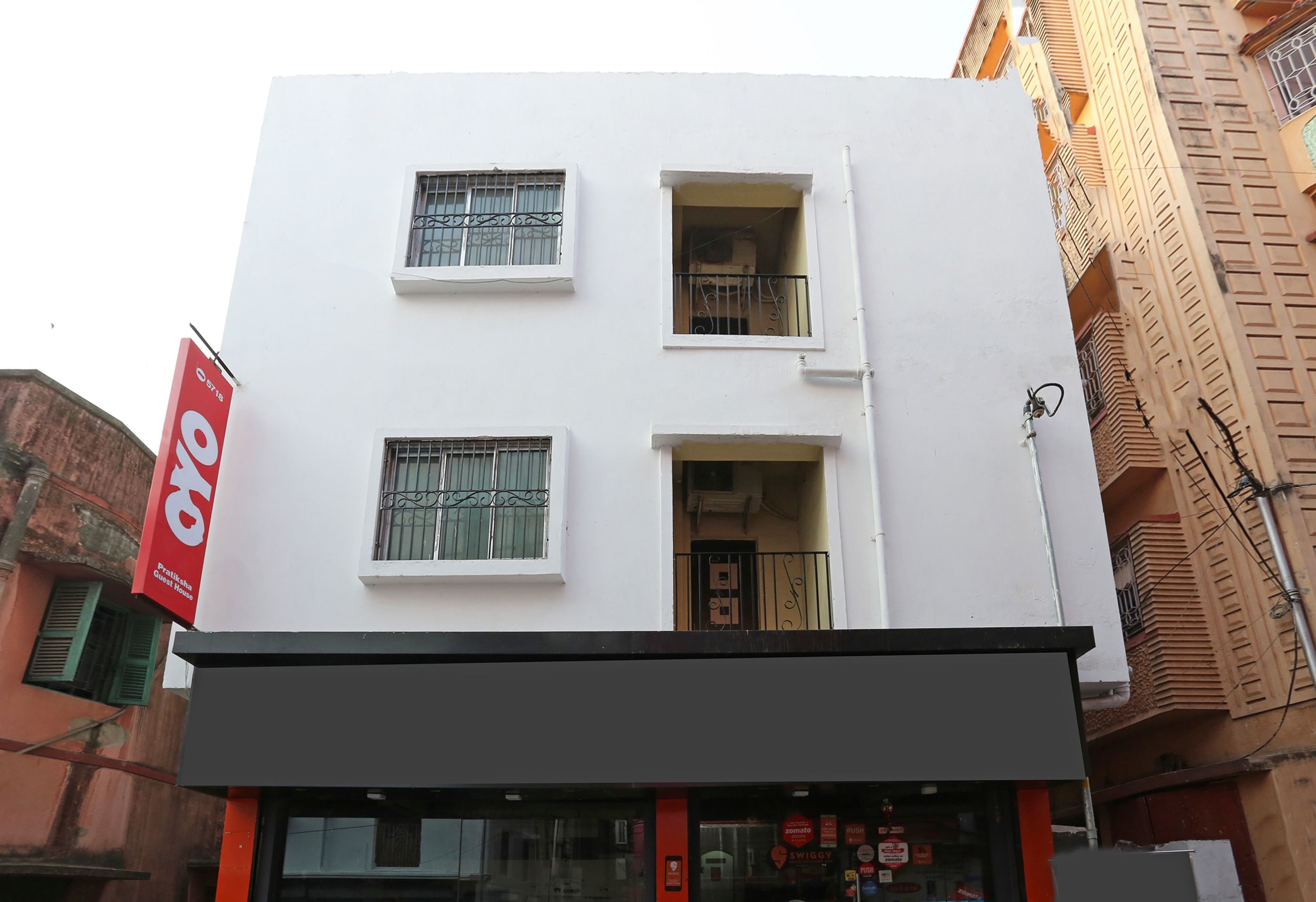 Hotel O Pratiksha Guest House - Tap to explore photos