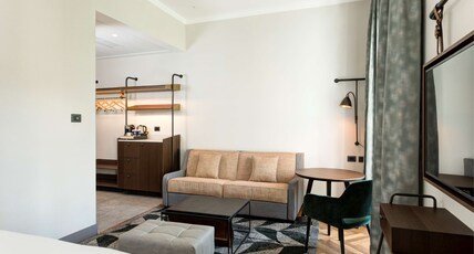 DoubleTree By Hilton Rome Monti Room Type - KING JUNIOR SUITE