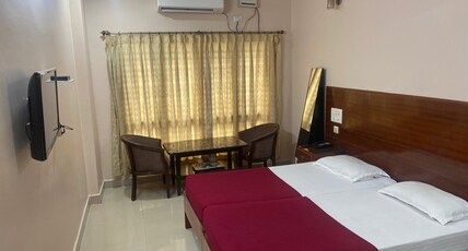 Hotel Krishna Towers Room Type - Krishna Executive AC Room