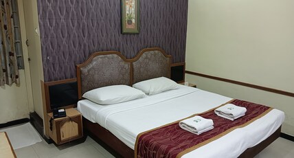 Hotel Aryaas Ressidence Room Type - Deluxe AC
