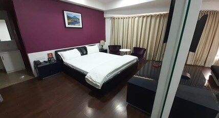 Hotel SNBLU PANCHVATI Room Type - Suite Room