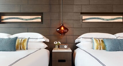 Kimpton Hotel Arras, an IHG Hotel Room Type - 2 Queen Mountain View