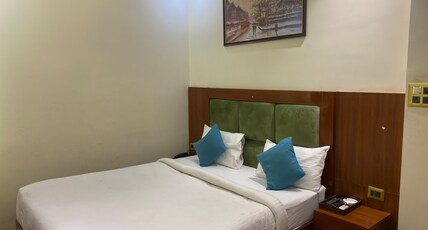 Hotel Ramesh Palace Room Type - Classic Room with Tea and Cookies(1 Time only) Hotel Ramesh Palace Room Type - Classic Room with Tea and Cookies(1 Time only)