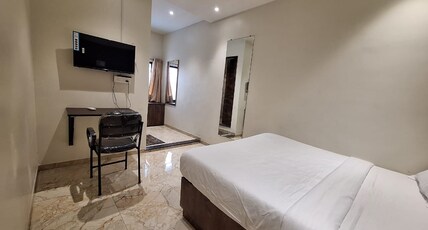 Hotel Vijayshree Inn Room Type - Deluxe Room