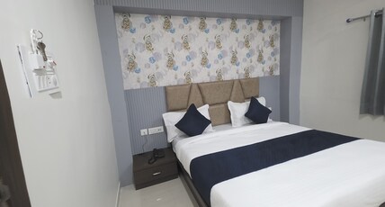 Hotel New Rest Inn Room Type - AC Deluxe Room
