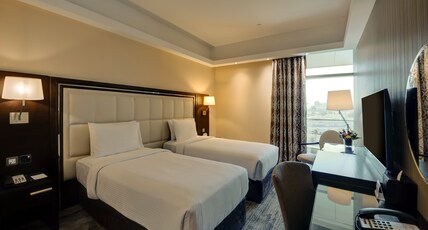 Copthorne Hotel Dubai Room Type - 2 BEDROOM EXECUTIVE DELUXE SUITE CREEK VIEW