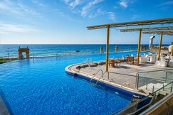 HOTEL SEA ROCK INN