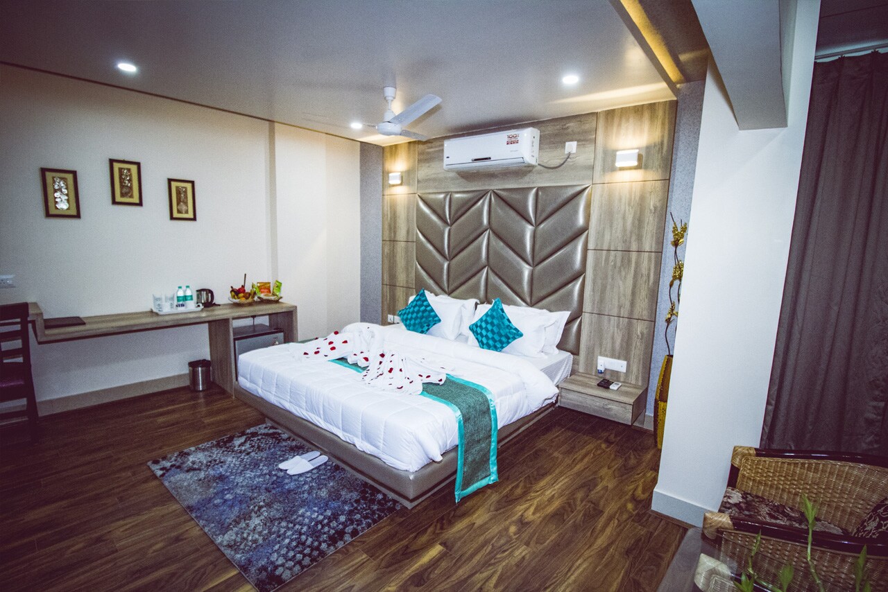 Hotel Welkin Residency - Tap to explore photos