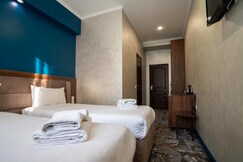 Hotel MILDOM Express