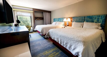 Hampton Inn Flemington Room Type - 2 QUEEN ROOM W SHOWER NON