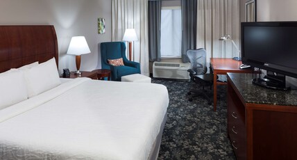 Hilton Garden Inn Austin North Room Type - 1 KING HEARING ACCESSIBLE