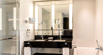 Sofitel Frankfurt Opera Room Type - LUXURY ROOM, 2 Single Beds