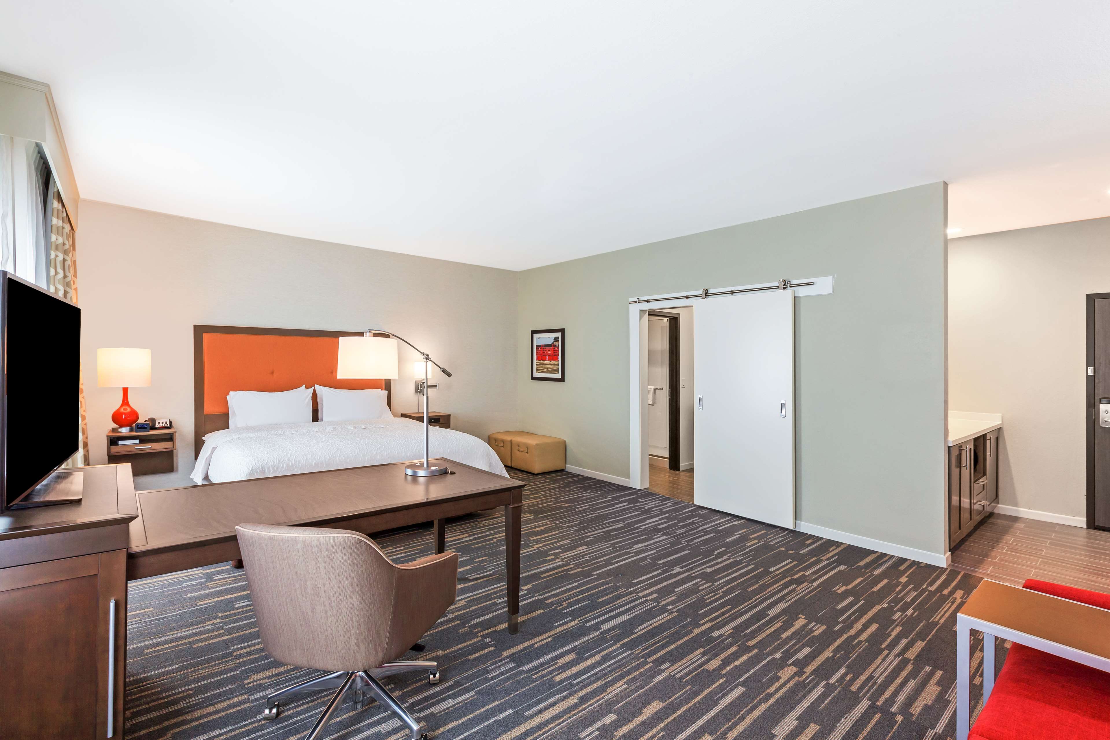 Hampton Inn & Suites Houston Atascocita - Tap to explore photos