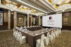 DoubleTree by Hilton Hotel Shanghai - Pudong