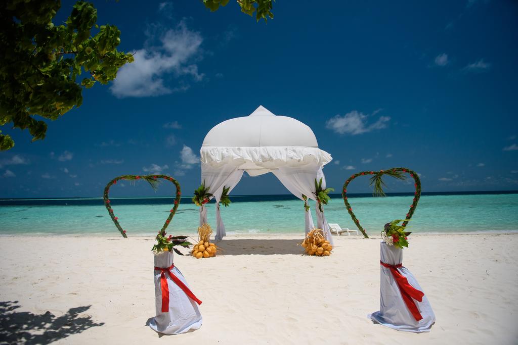 Biyadhoo Island Resort - Tap to explore photos
