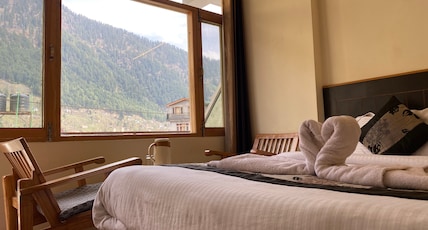 Hotel The Destination (850m from Mall Road) Room Type - Deluxe Room with Balcony Hotel The Destination (850m from Mall Road) Room Type - Deluxe Room with Balcony