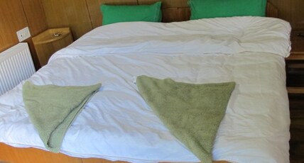 Shanti Guest House Room Type - Deluxe Room