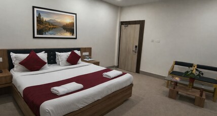 HOTEL OPULENCE KALINGA Room Type - Executive Room
