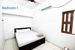 Bharathi Homestay